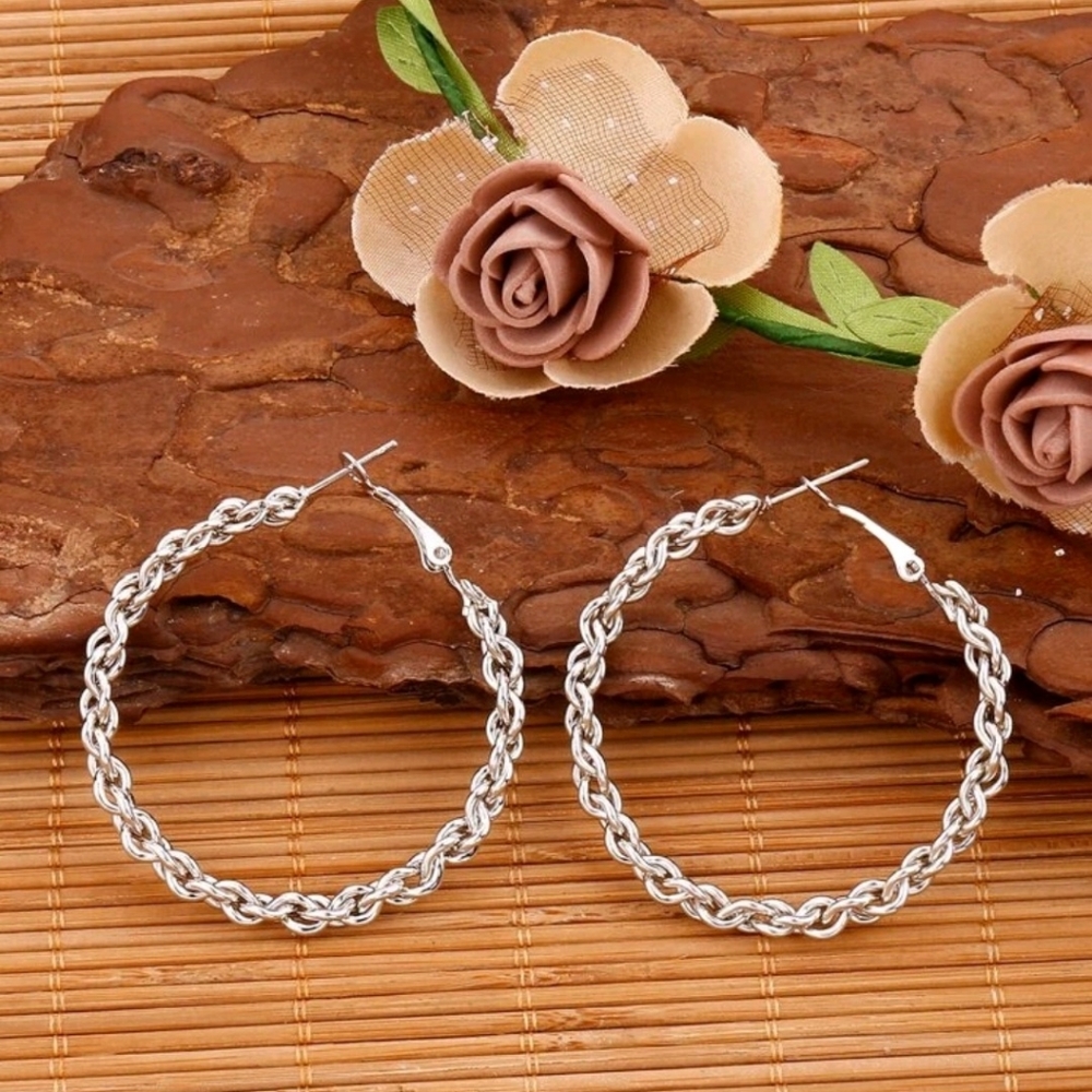 Twisted Hoop Earrings